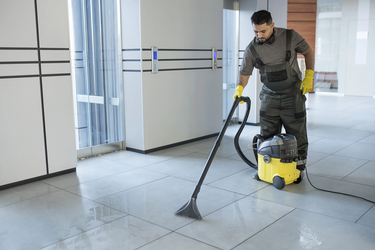 Commercial cleaning