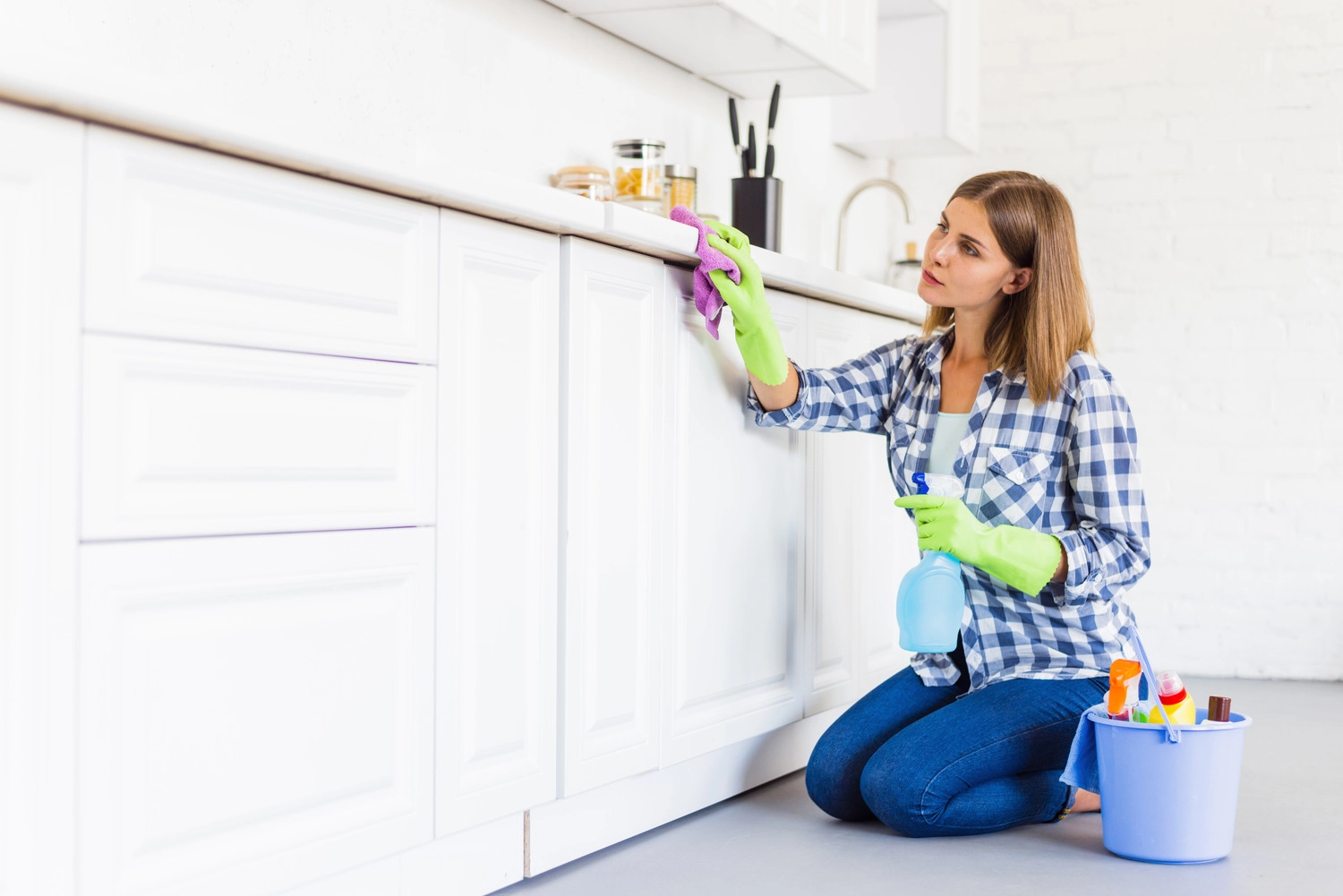 Bond Cleaning